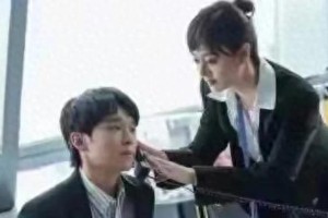胡曼黎逆袭：中年女性如何应对职场婚姻双危机