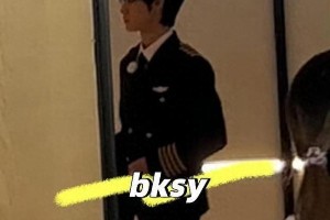 张真源《奔跑吧》机长造型引爆期待